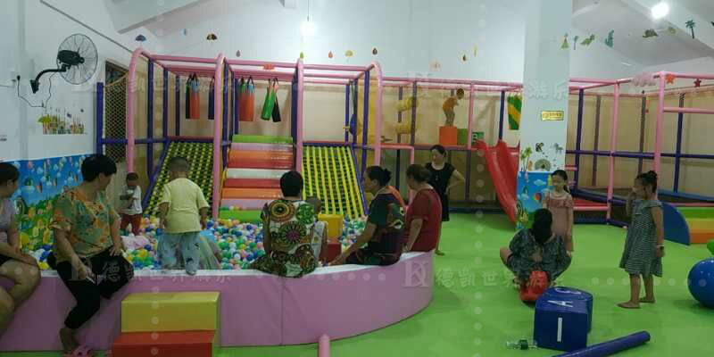 儿童室内乐园